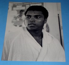 Muhammad Ali Cassius Clay Photo Vintage 8 X 10 Black/White Glossy - £39.95 GBP