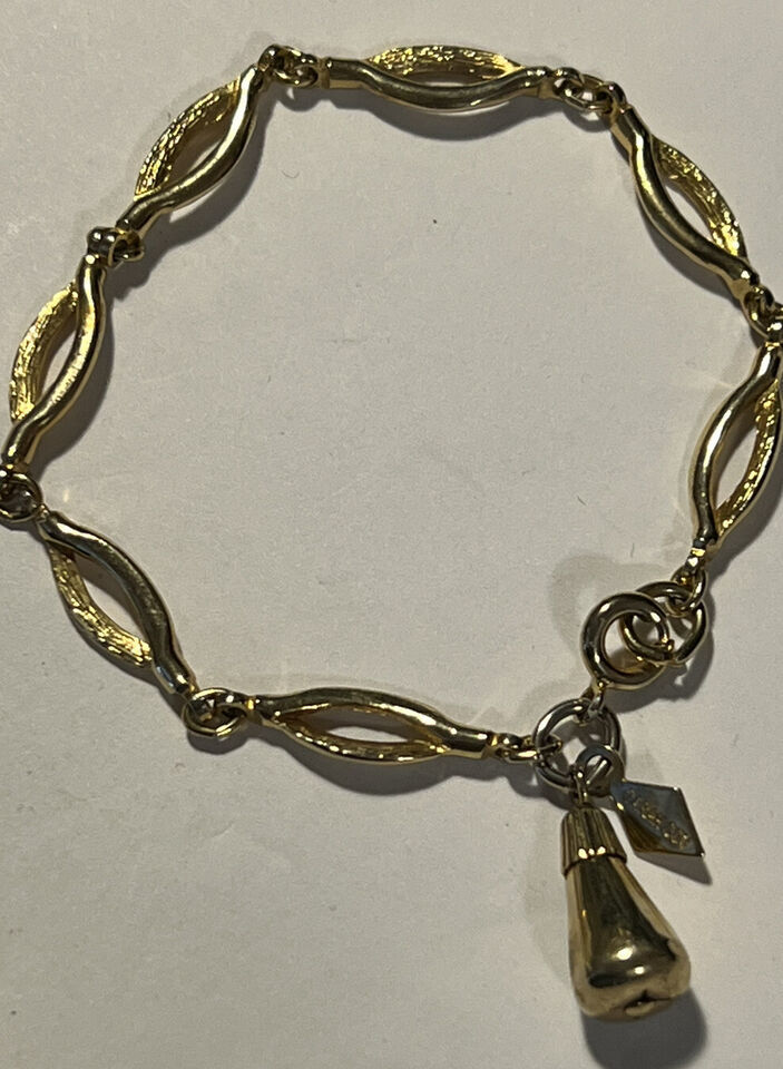 Primary image for Bracelets Sarah Cov Gold Tone with Tear drip Oval and Brushed  7.5 Inches 1960s