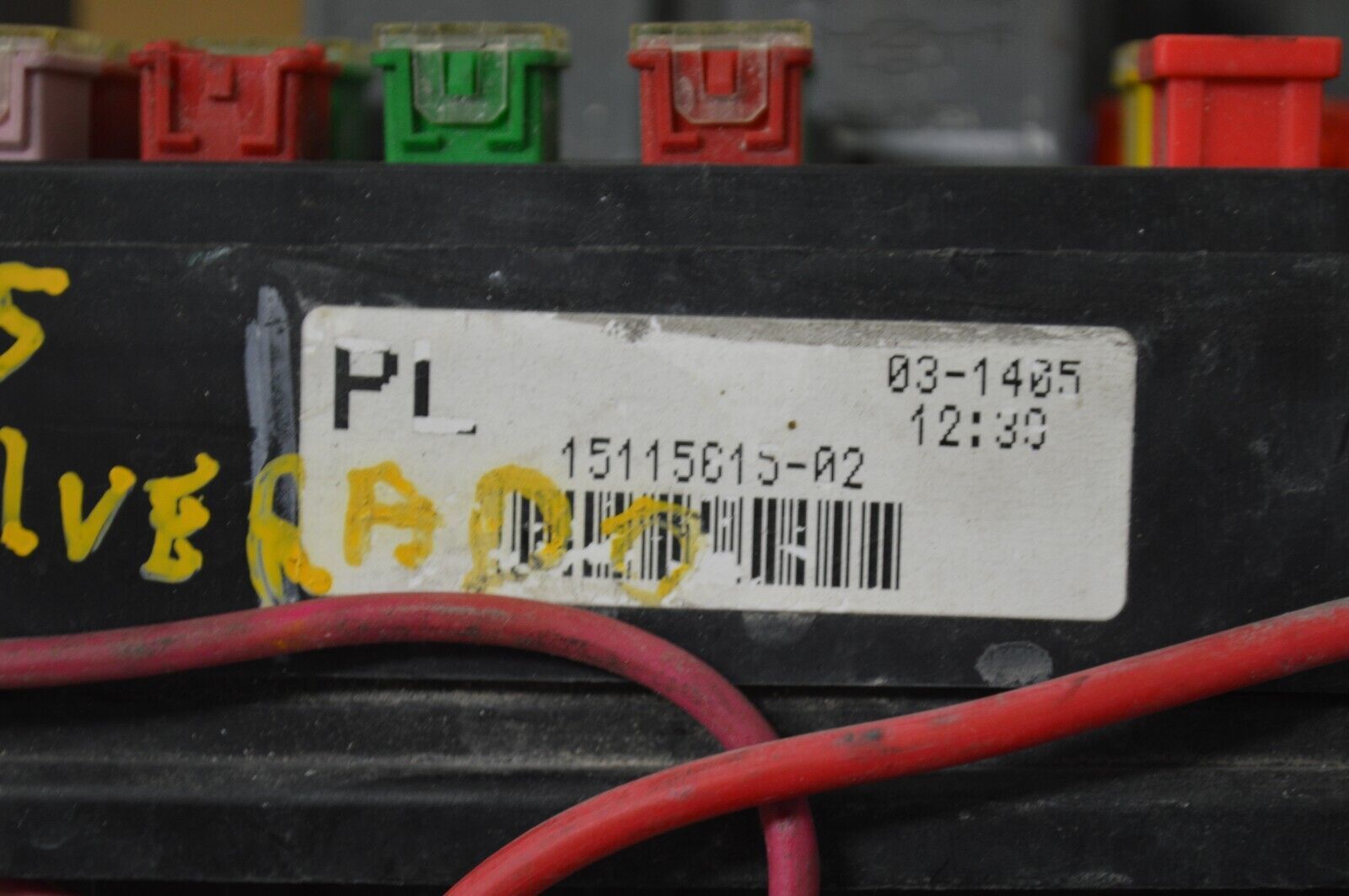 1511561502 Chevrolet Silverado Fuse Box Junction 2003-2005 OEM Module 307-14A11 Item image 2