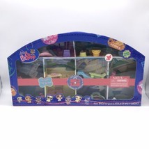 Littlest Pet Shop Pets From Around the World Case &amp; ALL Accessories NO PETS - £68.14 GBP