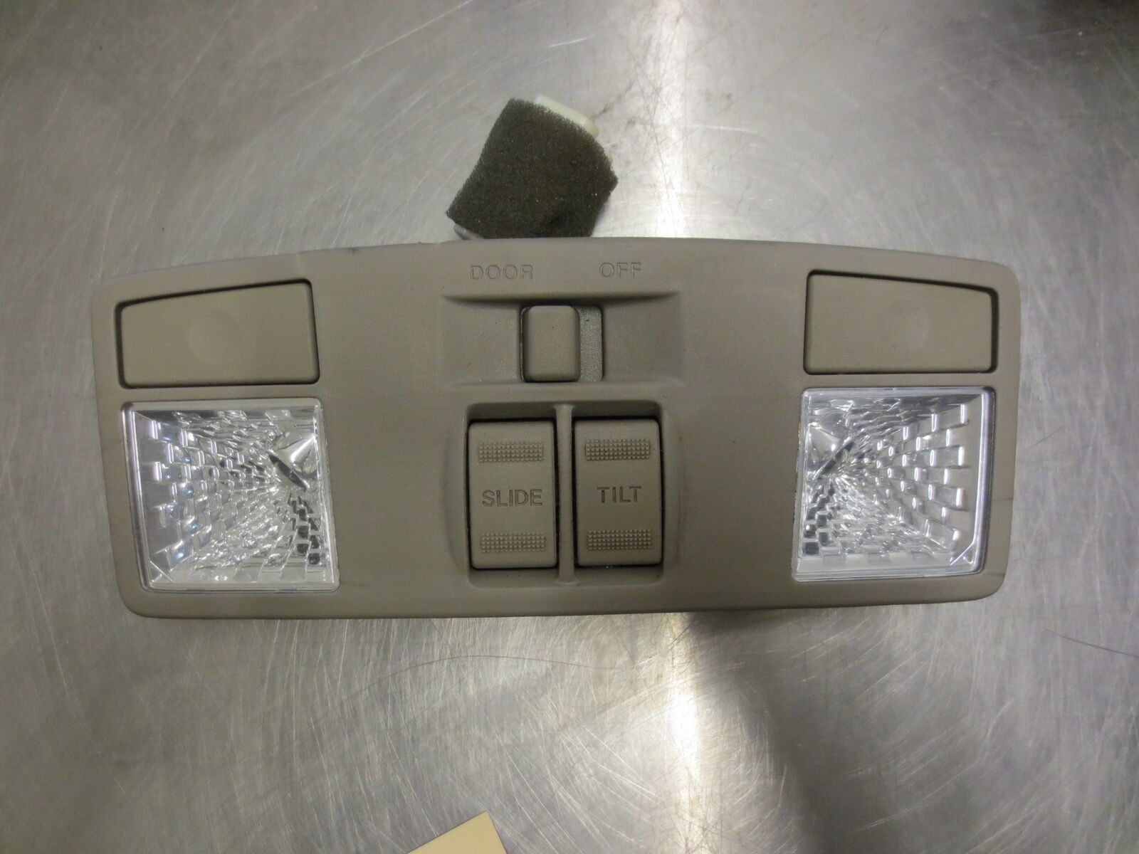 DOME LIGHT From 2008 MAZDA CX-7  2.3 - $17.00