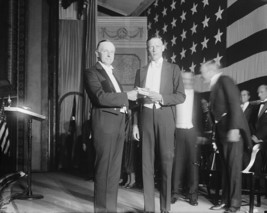 Aviator Charles Lindbergh and President Calvin Coolidge 1927 Photo Print - £6.91 GBP+