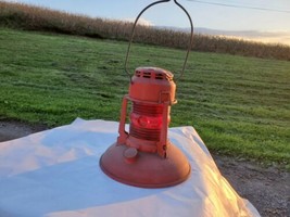Vintage Dietz No. 40 Consolidated Edison System Lantern with Ribbed Red Globe - £31.85 GBP