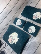 Vintage Shells Cannon 1 Bath 1 Hand Towel 2 Wash Cloths Set Cottage - $17.81
