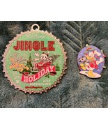 Disney Happy Holidays 2019 Passholder Ornament &amp; Pin Set Limited Edition... - €26,05 EUR