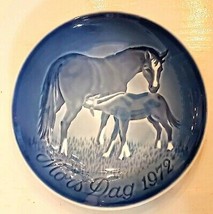 Bing & Grondahl Mothers Day Plate 1972 Horse Colt Blue/White Copenhagen MORS DAG - $19.71