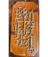 Old Vintage Metal Cast Skeleton Keys Door Lock Key Wood Wall Plaque - $111.40 CAD