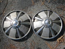 Lot of 2 genuine 1972 Toyota Corona 14 inch factory hubcaps wheel covers - $37.05