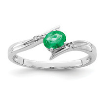 Silver  Emerald and Diamond Ring QR6376E - £69.06 GBP