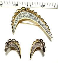 Vintage CATHE&#39; Gold Color &amp; Rhinestone CLIP ON Earrings and BROOCH, signed - £21.49 GBP