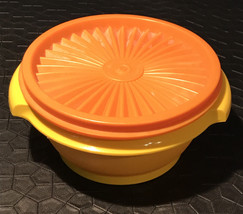 Vintage Tupperware Yellow 1323-6 Servalier Bowl w/ Orange Lid 812-19 Con... - $7.69