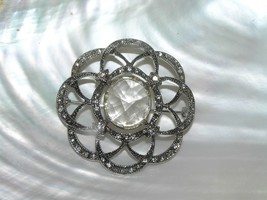 Estate Monet Signed Interlocking Clear Rhinestone Open Loops Flower with Large  - £11.25 GBP