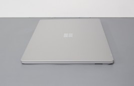 Microsoft Surface Laptop 3 15" AMD Ryzen 5 8GB 256GB image 5