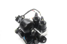 2000-2006 MERCEDES W215 CL500 ABC SUSPENSION REAR VALVE BLOCK PUMP P7236 image 5