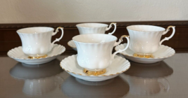 Vintage Royal Albert Val D&#39;Or Fine Bone China England *CHOICE* - $93.78 MXN+