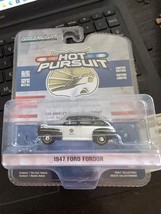 hot pursuit Limited Edition 1947 Ford Fordor - $404.15 MXN