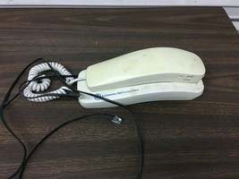 Corded Home Telephone Southwestern Bell Freedom Phone White HAC FC2548  - $8.91