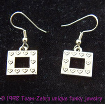 Mini Fun Picture Photo Frame Heart Earrings Holiday Valentine Love Charm Jewelry - £5.50 GBP