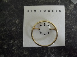Vintage Fancy Gold Tone Metal Kim Rogers Circle Woman Pin or Brooch 1 1/2&quot; Wide - £13.99 GBP