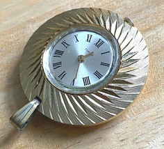 VTG Timex Lady Gold Tone Aluminum Roman Hand-Wind Necklace Pendant Pocket Watch - £12.74 GBP