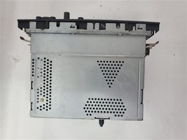 Audio Equipment Radio AM Stereo-fm Stereo-cassette Fits 98-02 ELDORADO 3... - $1,256.81 MXN