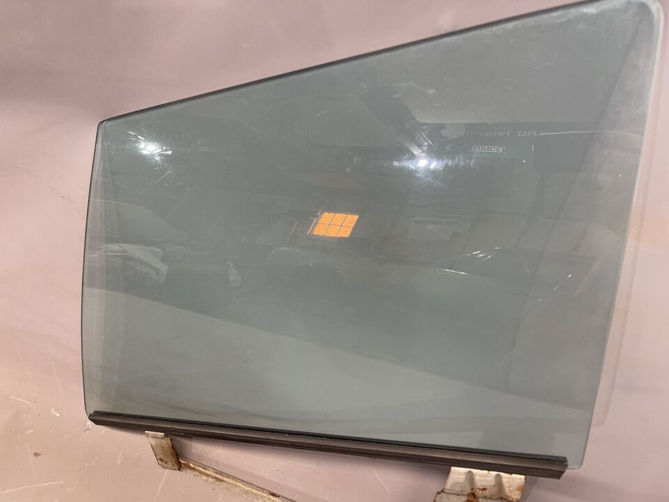 1967 1968 Chevy Impala 4 Door Sedan Window Glass Side Biscayne Belair El... - $168.16