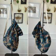 Vintage 90s Golf Tapestry Sling Shoulder Bag Drawstring - $603.93 MXN