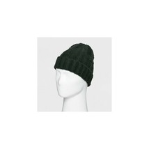 Goodfellow &amp; Co Men’s Fluffy Cable Cuffed Beanie, One Size Green, 2 Pack - $246.89 MXN