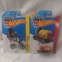 New Lot Of 2 Hw Hot Wheels 2014 Hw Race Bump Around Hw Off Road HW450F Dirt Bike - $15.83