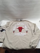 NWT Chicago Bulls Crewneck Sweatshirt Size Large Brand New Zipper shoulder - £19.46 GBP