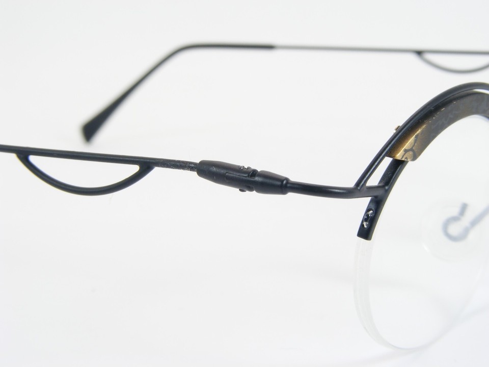 DOMINO 15-118 Black /Gold Unique RARE EYEGLASSES FRAME 40-25-136 Germany Item image 8