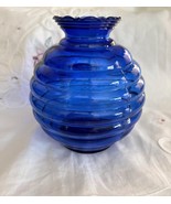 Vintage Indiana Glass Cobalt Beehive Vase Ribbed Scalloped Rim 5&quot; Tall USA - $291.53 MXN