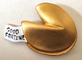 Danecraft Chinese Good Fortune Cookie Gold Tone Brooch Pin Vintage 1980s - £19.61 GBP