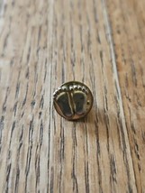 Vintage Gold Tone Baby Feet Lapel Pin/Hat Pin - $14.99