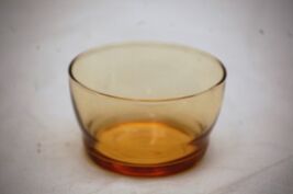 Vintage Style Amber Custard Fruit Berry Dessert Bowl Mid-Century - $9.89