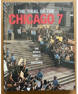 *THE TRIAL OF THE CHICAGO 7 (2020) Brand-New Shrinkwrapped Hardback Book  - €38,90 EUR