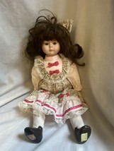 Vintage Porcelain Musical Doll - I’d like to teach the world to sing - £11.10 GBP