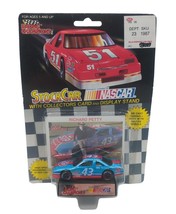 Racing Champions #43 Richard Petty NASCAR Diecast Stock Car With Display Stand - £4.64 GBP