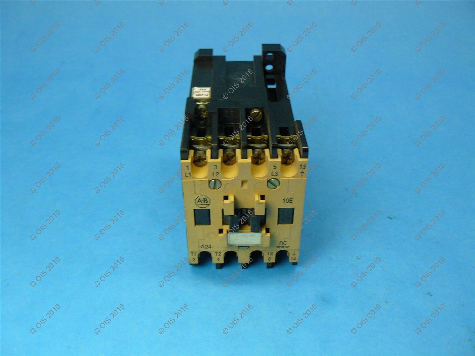 Allen Bradley 100-A24NZ243 IEC Contactor 3 Pole 24 Amp 24 VDC Coil Tested - $24.99