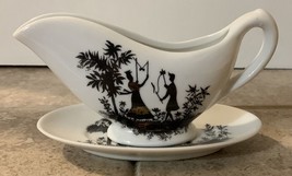 Vtg Black &amp; White Silhouette Gravy Boat w/Underplate Man &amp; Woman w/Gold Accents - £7.09 GBP