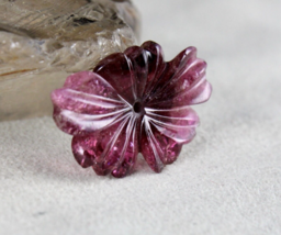 Natural Tourmaline Carved Flower 22.69 Cts Gemstone For Designing Ring Pendant - £299.26 GBP