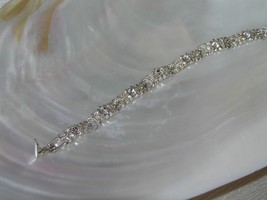 Estate Avon Signed Alternating Open Circles & Clear Rhinestone Silvertone Link  - £5.46 GBP