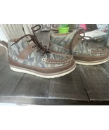 SUN &amp; STONE Boys Kohen Camo Chukka Lace Up Boots Size 2 - $315.36 MXN