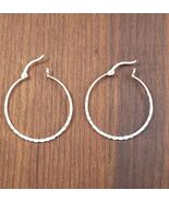 Vtg Solid .925 Sterling Silver Hammered Hoop Earrings Click Closure Arti... - $25.25