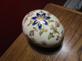 Zsolnay Hungary Signed By Artist Egg Trinket Box [*Zs] - £55.39 GBP