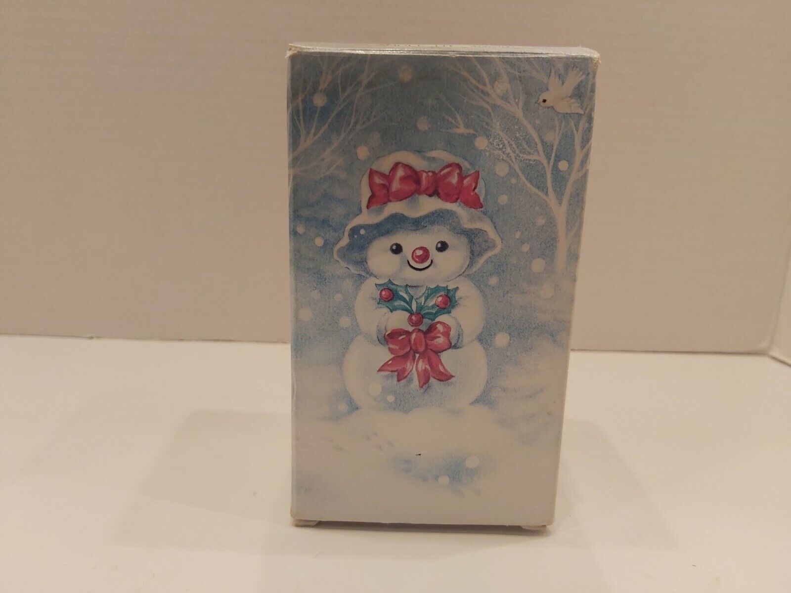 Vtg 1981 Avon Christmas Candle Holder W/candle Mrs. Snowlight Bayberry Fragrance - £9.20 GBP