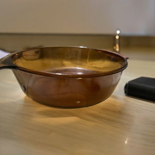 ANCHOR HOCKING FIRE KING AMBER 1-1/2 QT CASSEROLE DISH 437/ NO LID - $2.15