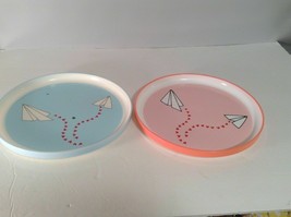 Target Set of 2 Hard Plastic Plate Red Blue 9.5 in Diam Paper Airplanes - $11.88