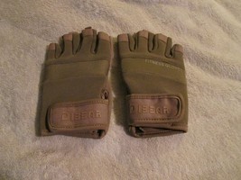 Workout Gloves Brown - £15.13 GBP