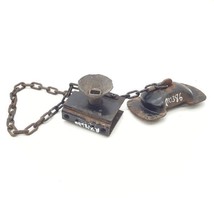 Spare Tire Carrier OEM 2004 Isuzu Axiom - $309.79 MXN